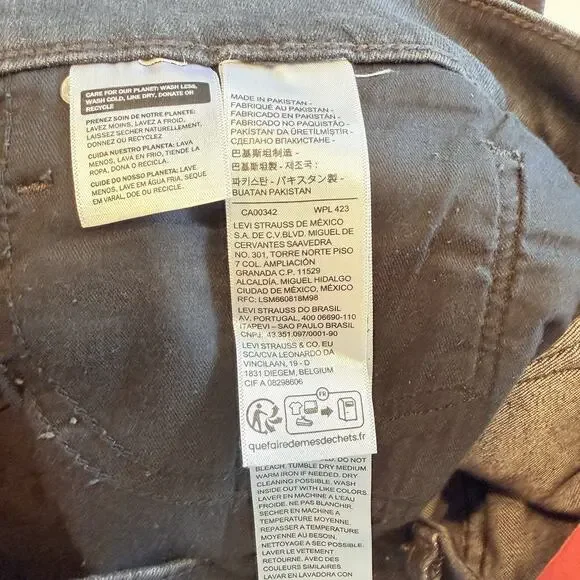 LEVI'S Women's Black 311 Shaping Skinny Jeans Size 8 short 29Wx30L NWT - Picture 8 of 9